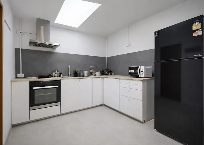3bedroom Japanese Townhouse Near Ekkamai Bts