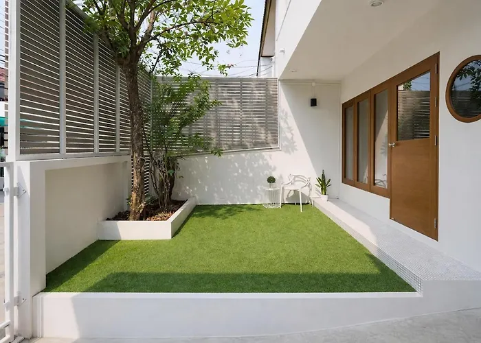 3bedroom Japanese Townhouse Near Ekkamai Bts *